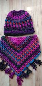 Messy bun beanie and matching cowl